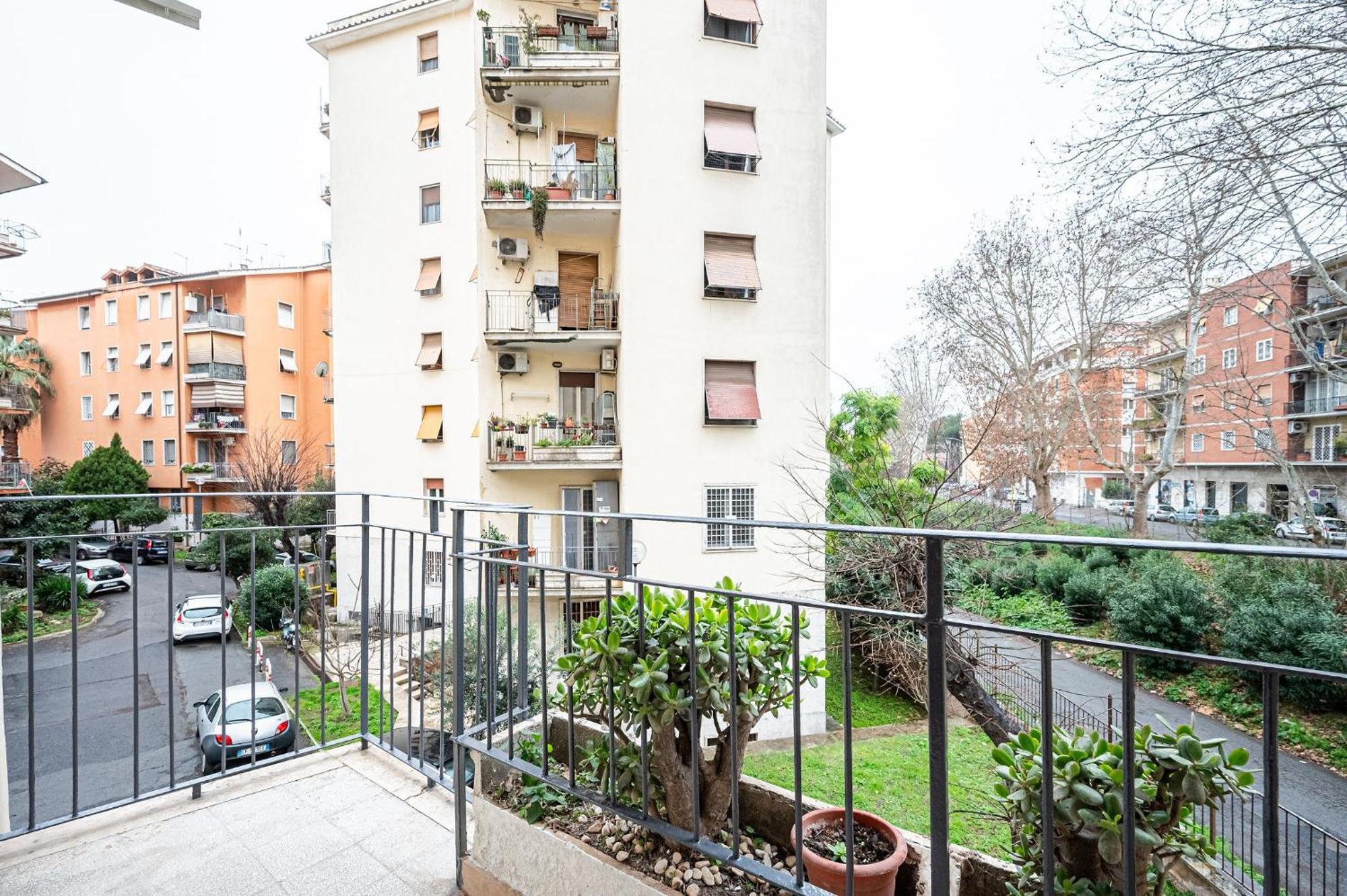 Marconi Charme & - 2 Min Metro Marconi - 15 Min Colosseo - A-c & Wifi Gasthuis *